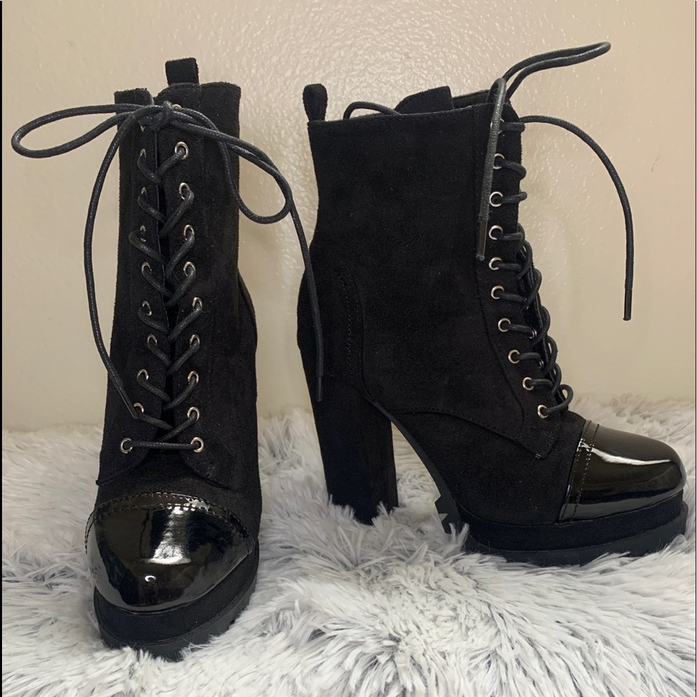 Worn once. No use for them